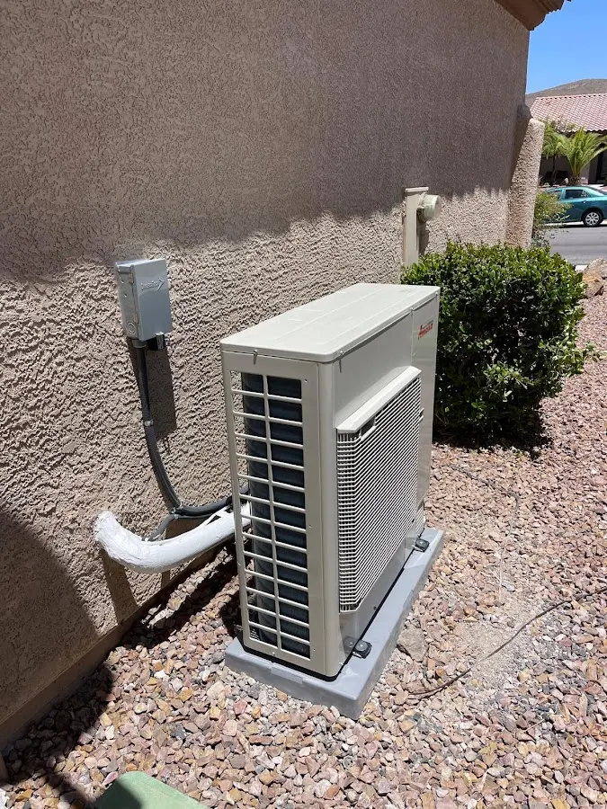 Residential air conditioning condenser unit in Fort Myers Beach
